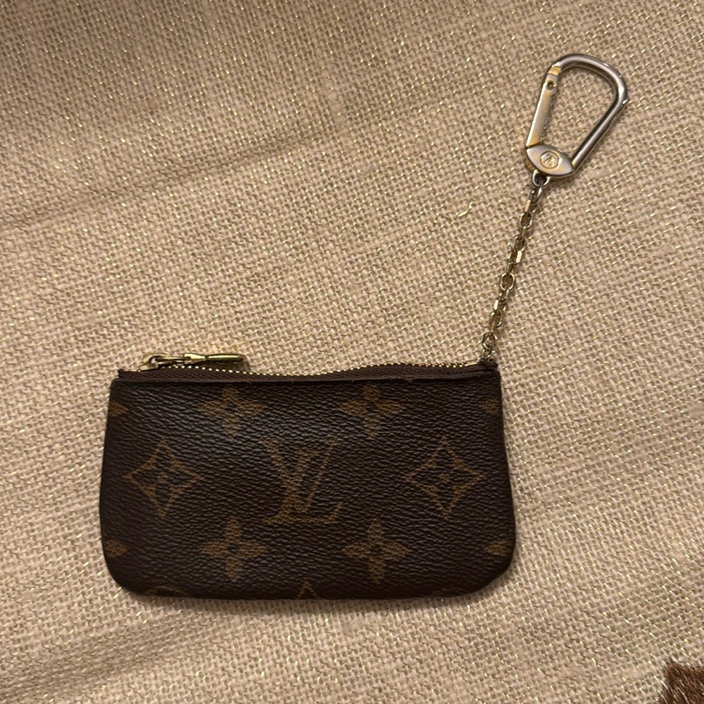 Louis Vuitton Key Pouch in Monogram